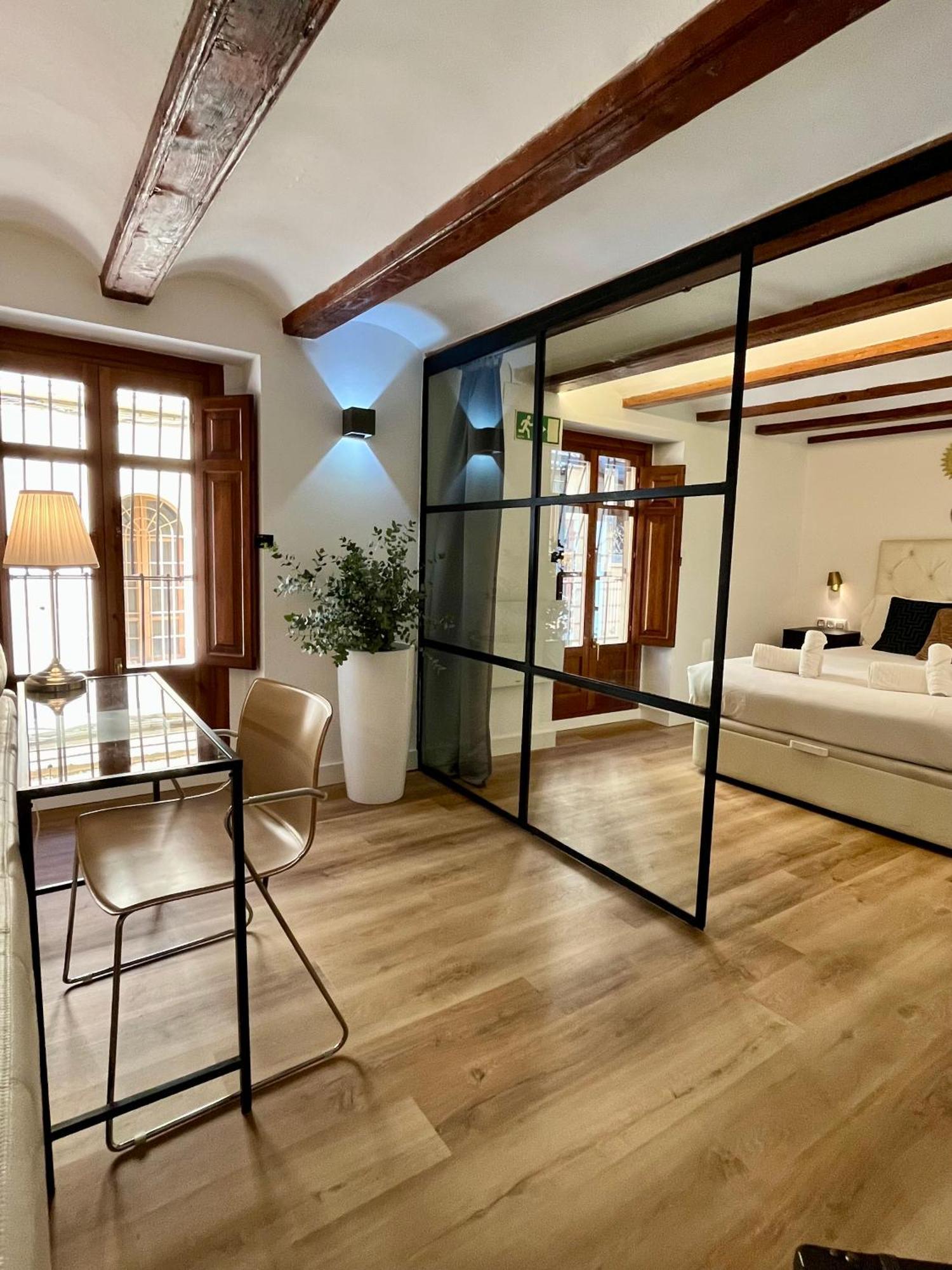 WeRentVLC Encantador loft casco antiguo Valencia Exterior foto